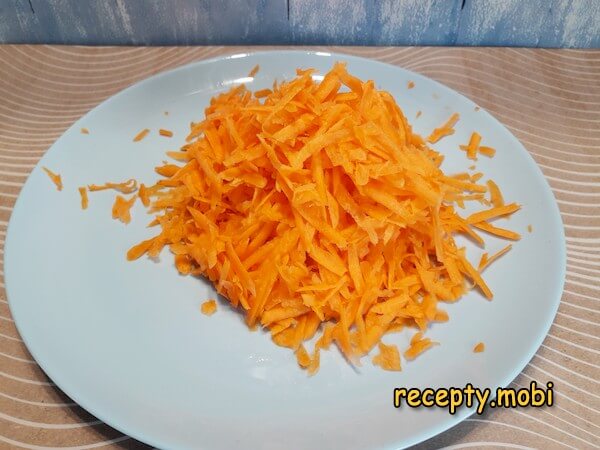 нарезанная морковь - фото шаг 6