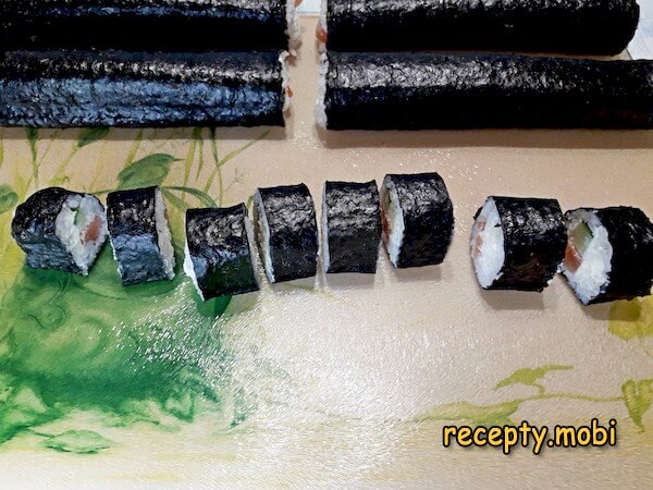 приготовление суши - фото шаг 23