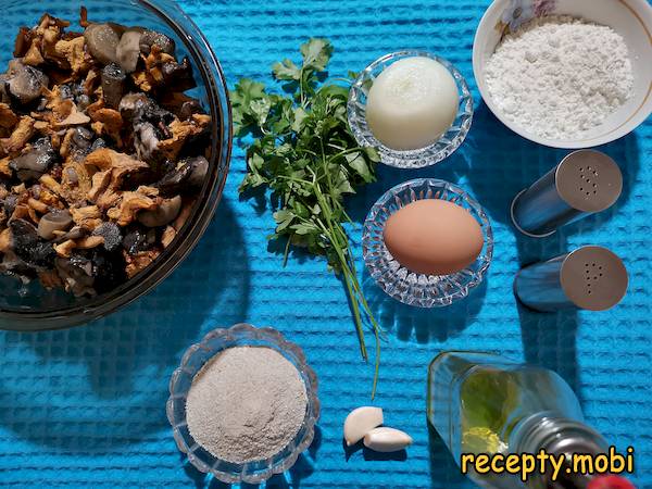 ингредиенты для приготовления грибных котлет из вареных грибов