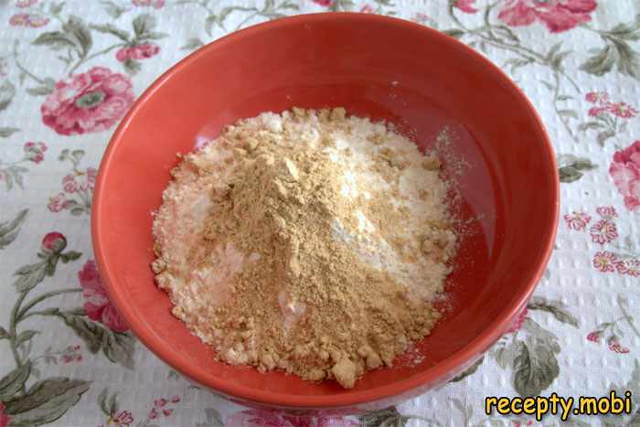 mix flour - photo step 1