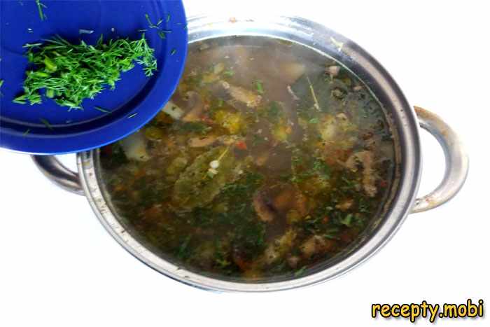 Гречневый суп с грибами и соусом «Терияки»