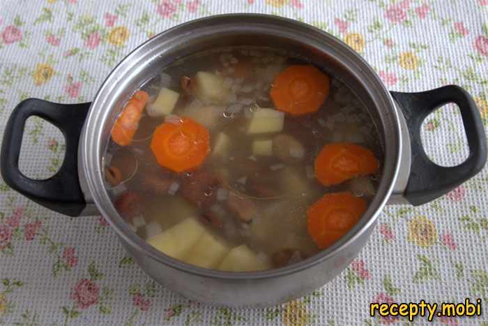 приготовление каталонского крем-супа из бобов и картофеля - фото шаг 6