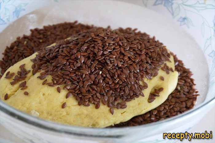 making corn flour cookies with flax seeds