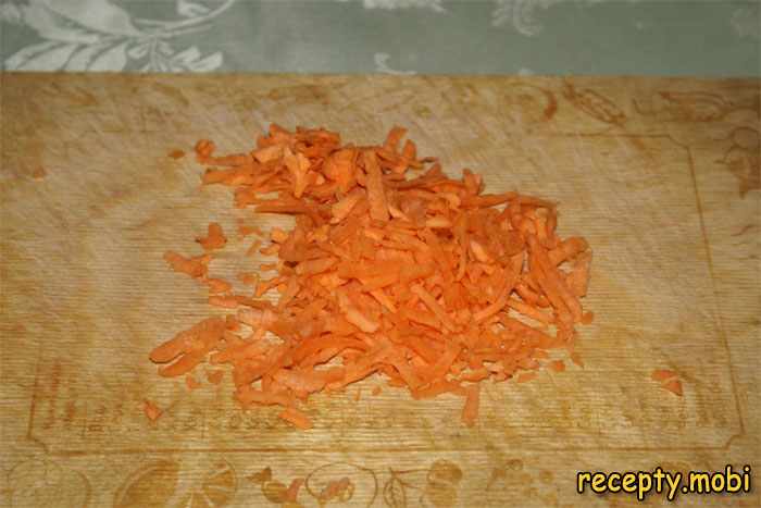 тертая морковь - фото шаг 1