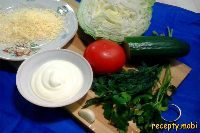 Ингредиенты для салата из молодой капусты «Провансаль»