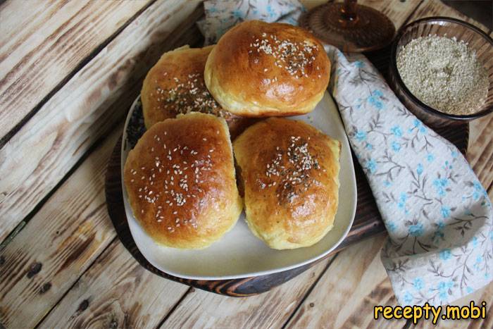 Homemade burger buns