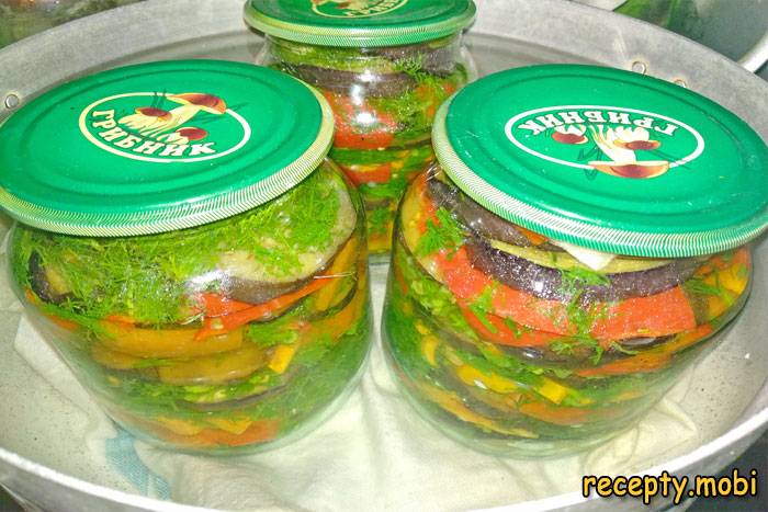 Маринованные баклажаны с овощами - фото шаг 10