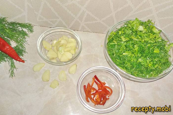 подготавливаем овощи и зелень - фото шаг 5