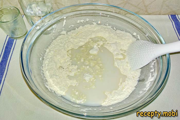 приготовление теста для осетинского пирога - фото шаг 3