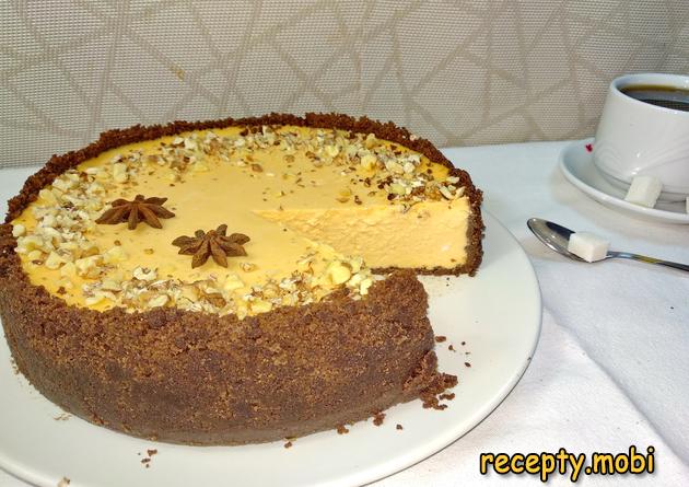Pumpkin cheesecake at home