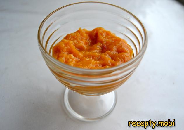 приготовление десерта с консервированными абрикосами - фото шаг 5
