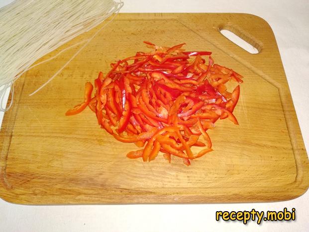 chopped bell pepper - photo step 5