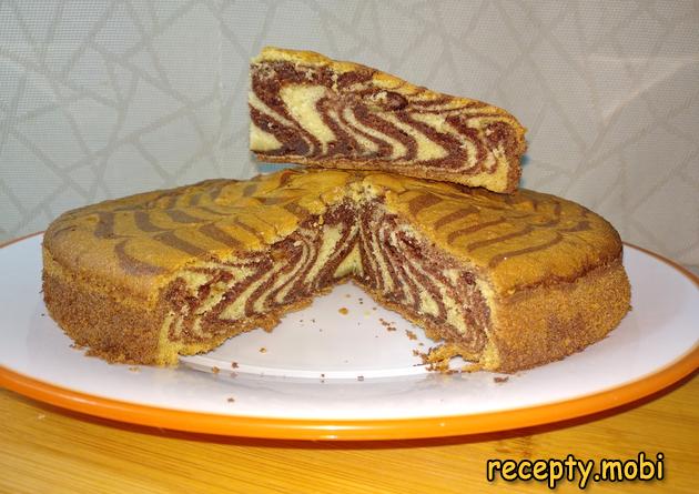 Пирог «Зебра» на кефире в духовке