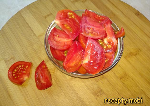 нарезанные помидоры - фото шаг 6