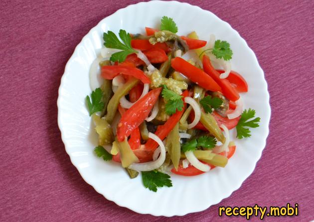 салат с баклажанами и помидорами - фото шаг 9