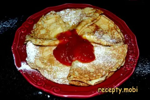 Thin pancakes with milk and egg