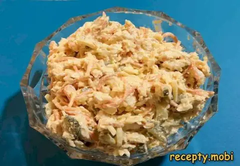 Fox Salad with Korean Carrots