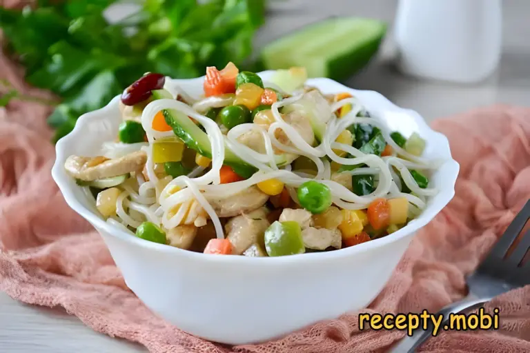 Salad with Funchoza and Chicken
