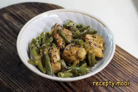 Pork with Green Beans Thai Style