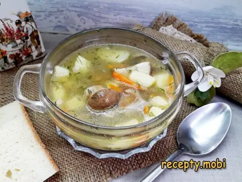 Fresh White Mushroom Soup with Potatoes