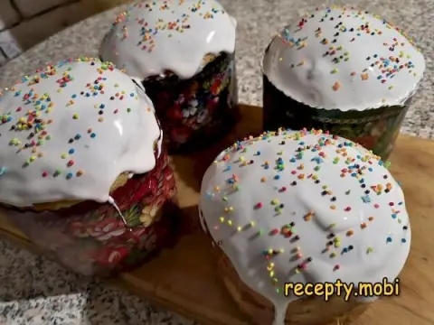 Icing for Easter Cake with Gelatin (Without Eggs)