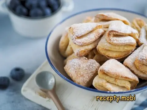 Cottage Cheese Triangular Cookies