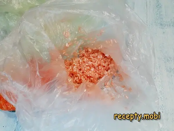 окрашиваю рис
