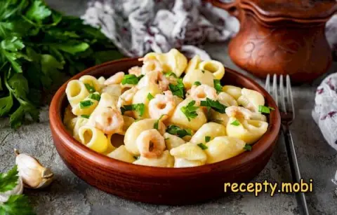Pasta with Shrimp in Cream Sauce