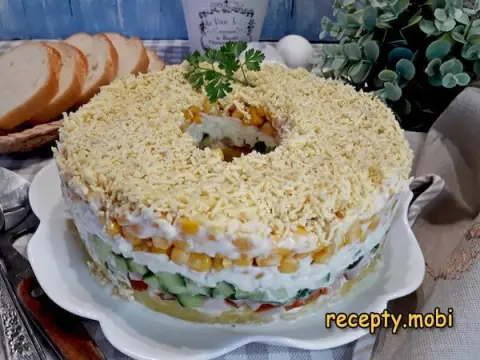 Salad with Smoked Chicken and Corn