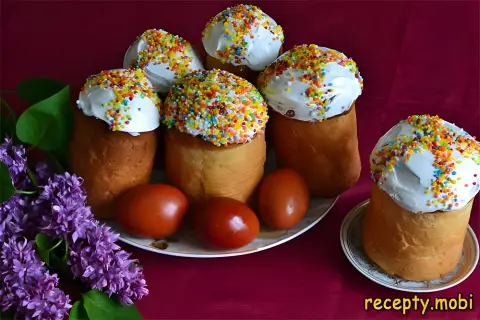 Пасхальные куличи с изюмом – пышные, ароматные, домашние