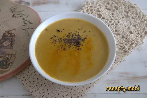 Catalan Cream Soup with Beans and Potatoes