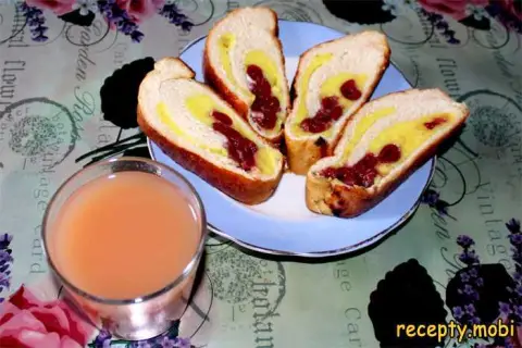 Cherry Roll with Custard