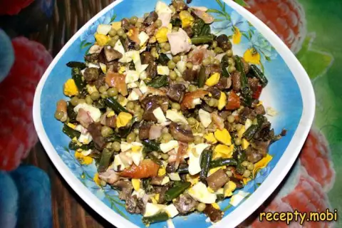 Green Bean and Smoked Chicken Salad "Cornet"