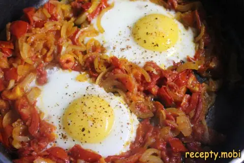 Шакшука классическая – пошаговый рецепт в домашних условиях