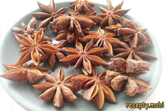 Star Anise – properties, uses in cooking and herbal medicine
