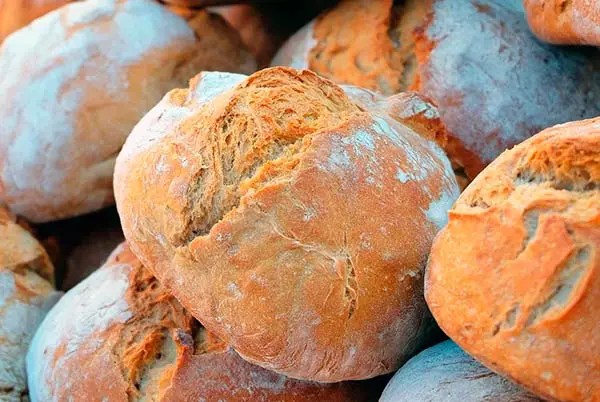 How to store bread