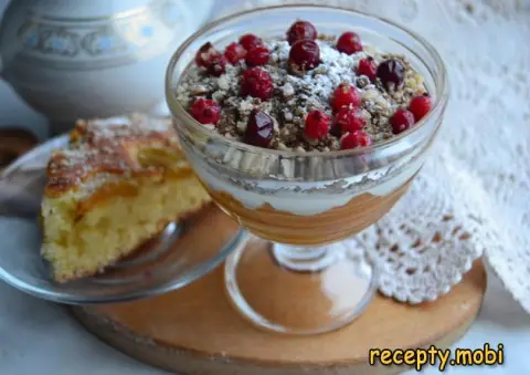 Dessert with Canned Apricots