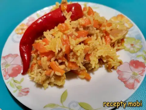 Рассыпчатый плов с курицей на сковороде – пошаговый рецепт в домашних условиях