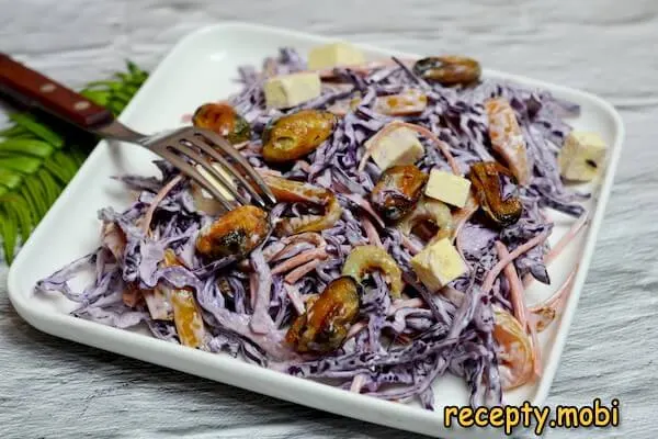 Салат из краснокочанной капусты