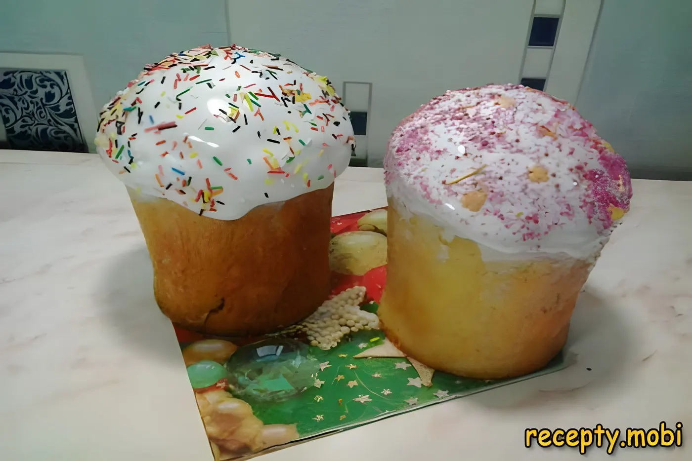 Сдобные пасхальные куличи