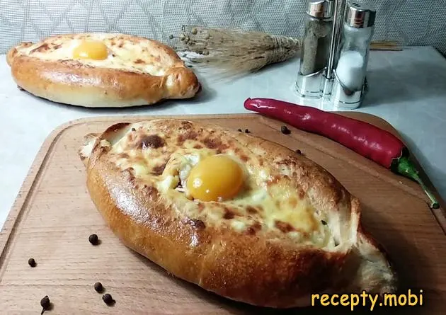 Хачапури по-аджарски в домашних условиях