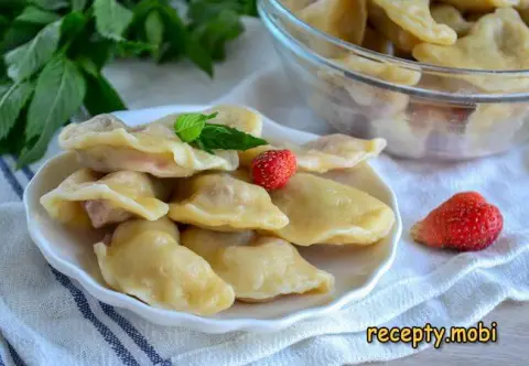 Вареники с вишней на молоке – пошаговый рецепт в домашних условиях