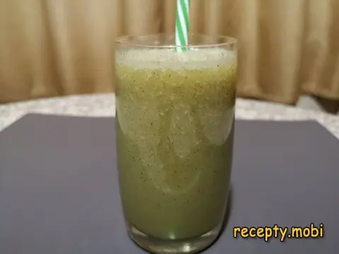 Vitamin Smoothie in a Blender