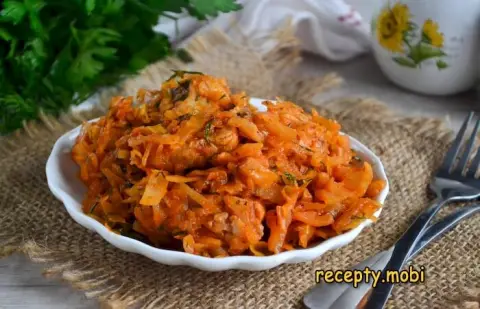 Тушёная капуста со свининой на сковороде – пошаговый рецепт в домашних условиях