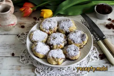 Сырники из творога с изюмом в духовке – пошаговый рецепт