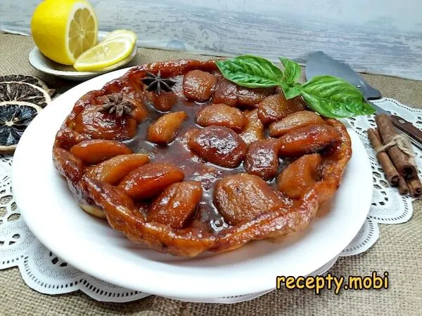 Тарт Татен с яблоками