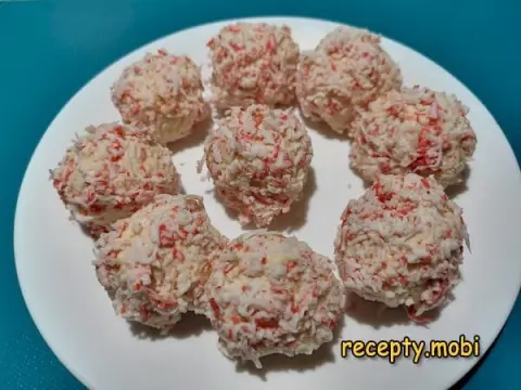 Рафаэлло из крабовых палочек и сыра – пошаговый рецепт