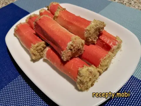 Рулетики из крабовых палочек с яйцом – пошаговый рецепт