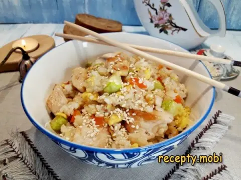Takhana with chicken and vegetables