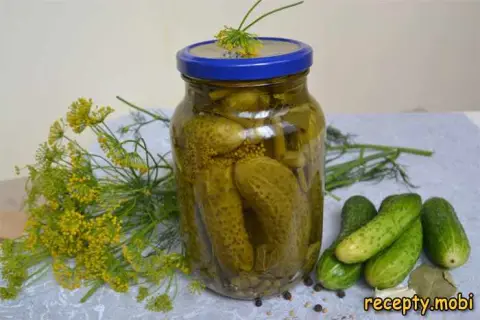 Pickled Cucumbers for Winter in a Liter Jar with Vinegar